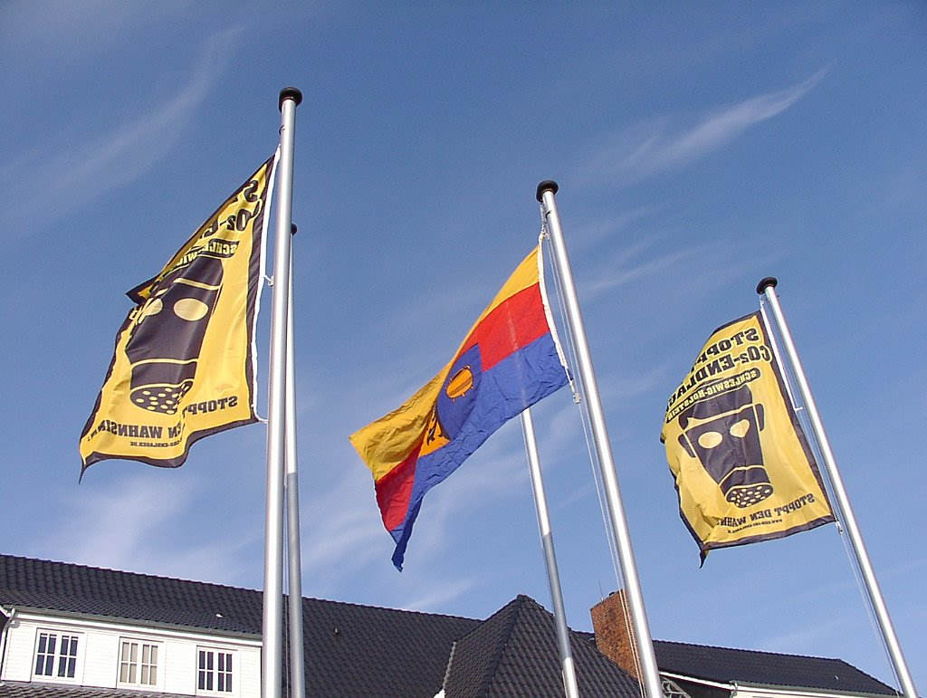 P2221894.JPG - Bredstedt zeigt Flagge