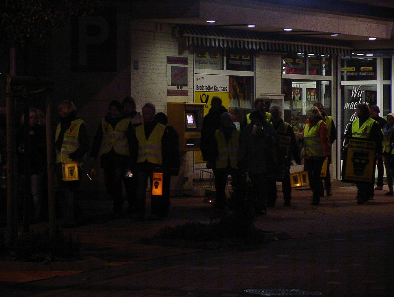 PB072114.JPG - Mahnwache in Bredstedt am 7.11.2011 einen Abend bevor der Vermittlungsausschuss über das CCS Gesetz tagt